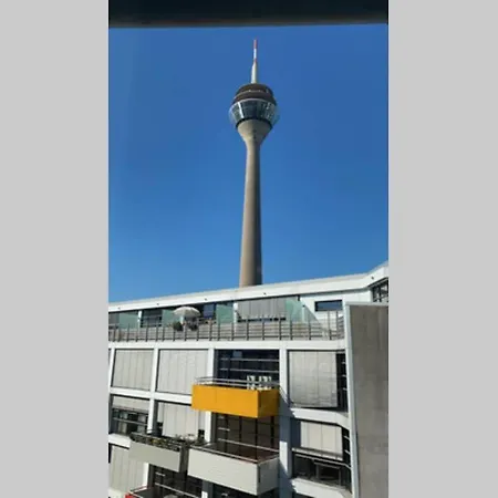 شقة Medienhafen Dachgeschoss Wohnung دوسلدورف